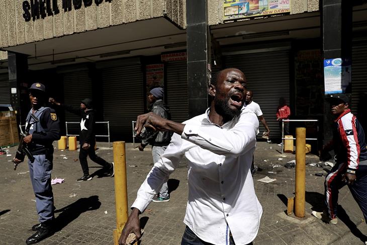 Nigeria expresses discontent over xenophobic attacks in SA.