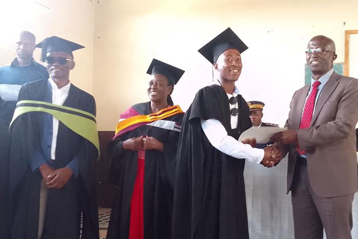 MINISTER PLEDGES GOVERNMENT'S ASSISTANCE