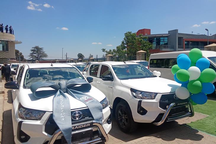 Prime minister hands over vehicles to NSS