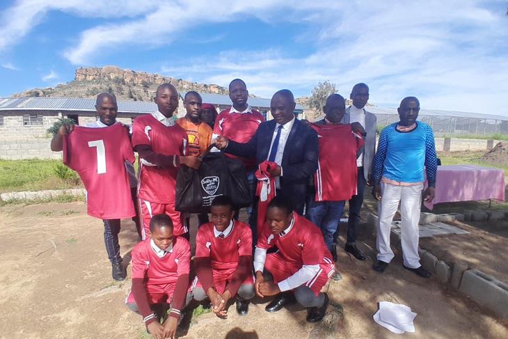MP HANDS OVER SOCCER ATTIRE TO FOBANE HIGH SCHOOL