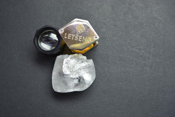 Lets’eng diamonds holds an annual scholarship awards ceremony