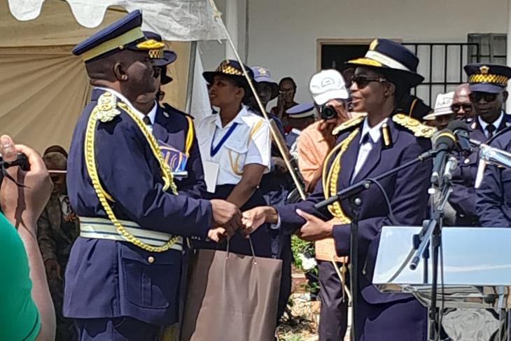 COMPOL Molibeli handover command