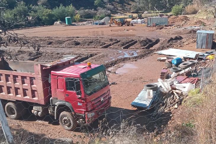 Bus stop construction suspended