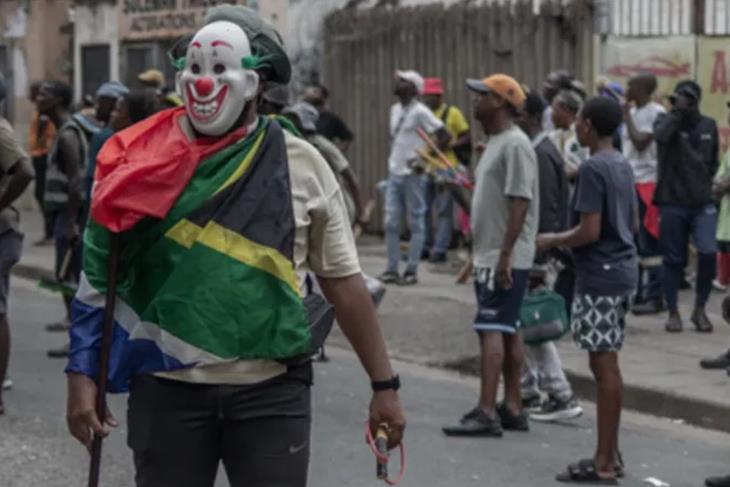 Crowd of 50 beats foreigner to death in South Africa