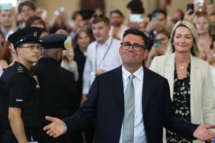 Labour MPs mull leadership challenge to prevent Burnham 'coronation'<br/>Labour MPs mull leadership challenge to prevent Burnham 'coronation'<br/>Labour MPs mull leadership challenge to prevent Burnham 'coronation'