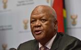 Radebe urges political leaders in Lesotho to focus on the fight against COVID-19.