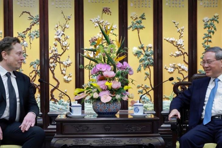 ELON MUSK MEETS CHINA’S NO 2 OFFICIAL IN BEIJING